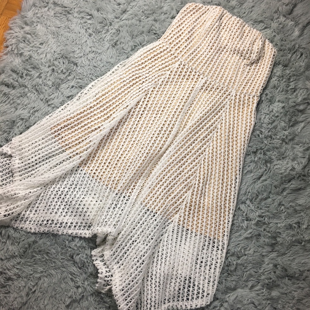 Lulu’s Strapless White Dress Handkerchief hem